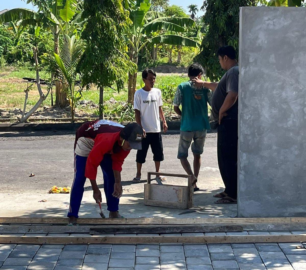 podiumnews.com-Advokat Ariel Laporkan Penyegelan LABHI Bali 